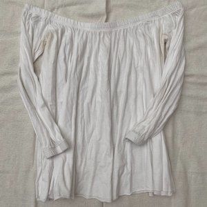 Truly Madly Deeply White Off the Shoulder Blouse with Elastic Off Shoulder Band